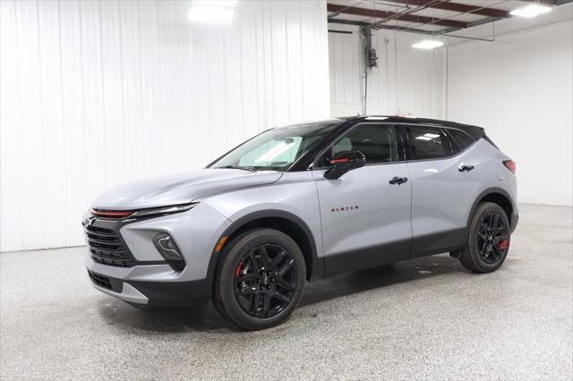 new 2025 Chevrolet Blazer car, priced at $40,418