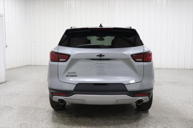 new 2025 Chevrolet Blazer car, priced at $40,180