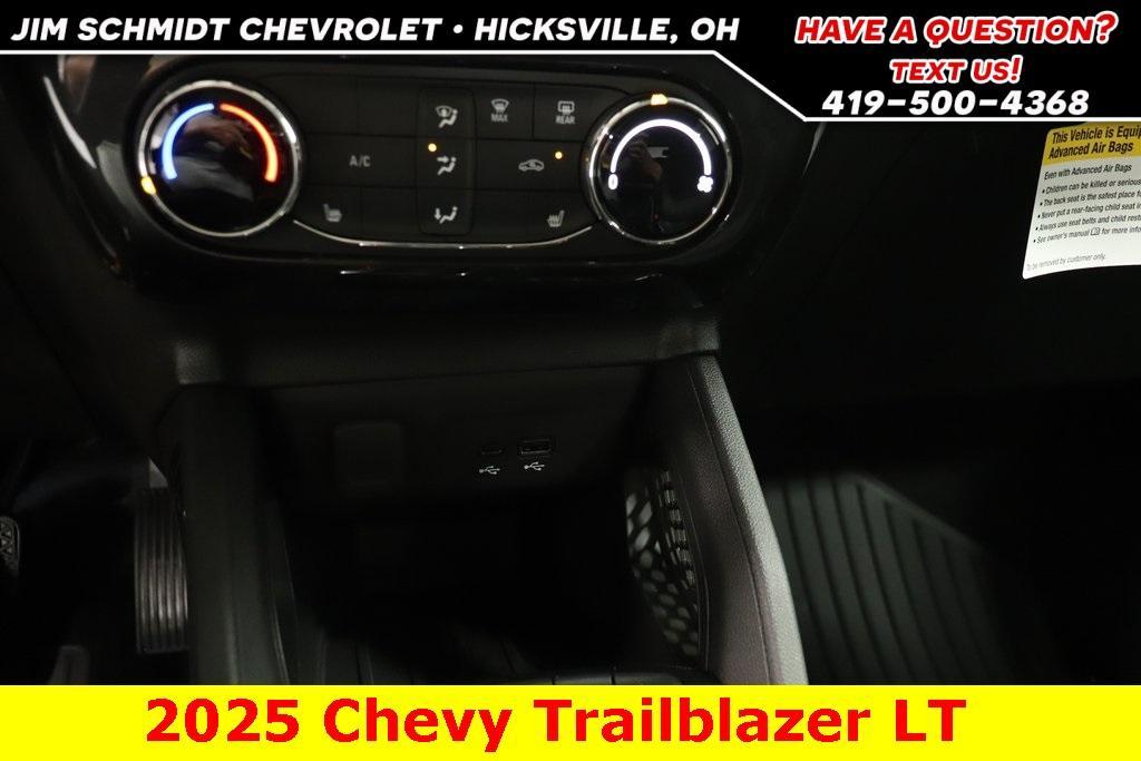 new 2025 Chevrolet TrailBlazer car, priced at $27,500