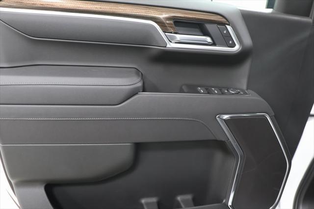 new 2025 Chevrolet Silverado 1500 car, priced at $51,670