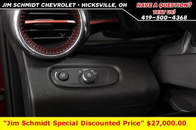 new 2025 Chevrolet Trax car, priced at $27,000