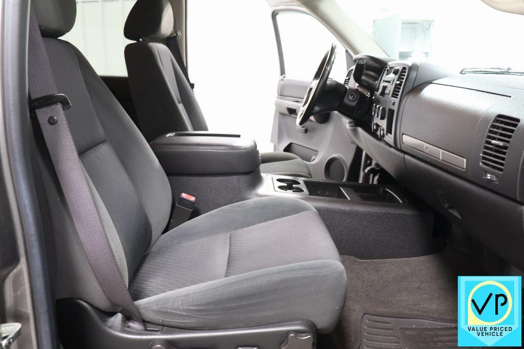 used 2009 GMC Sierra 1500 car, priced at $13,500