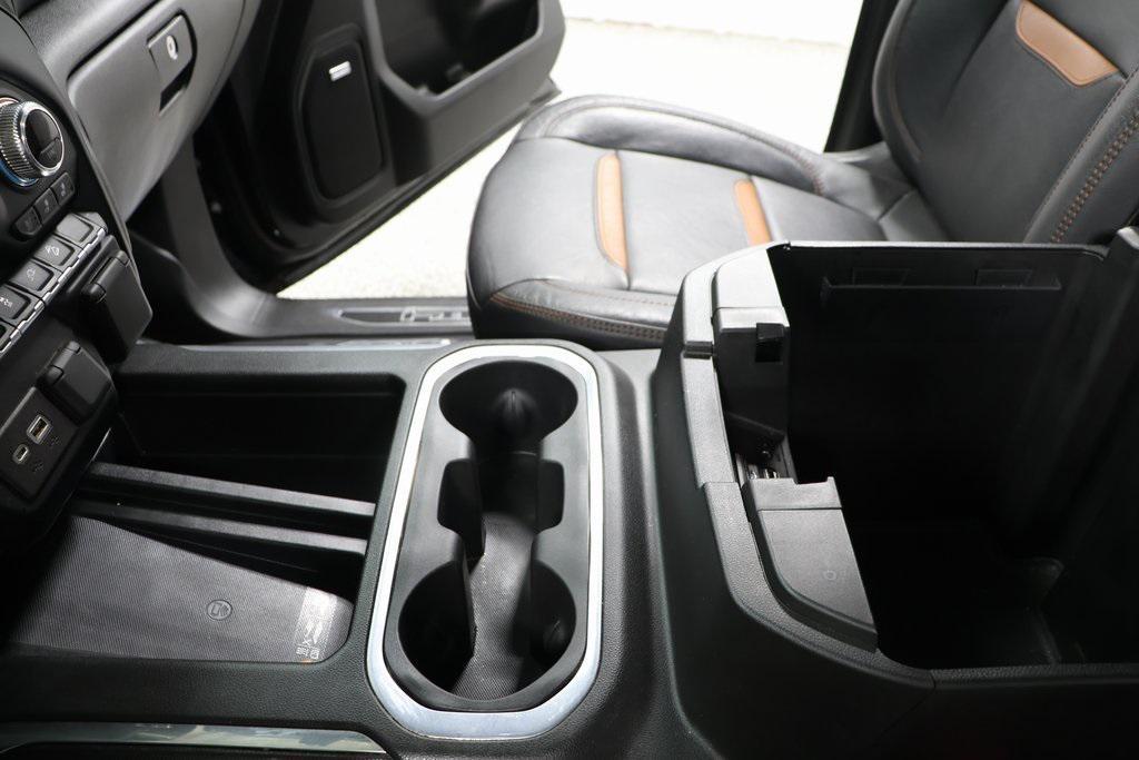 used 2022 GMC Sierra 1500 car, priced at $43,110