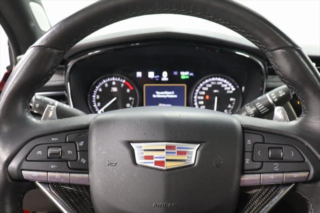 used 2023 Cadillac XT6 car, priced at $43,994