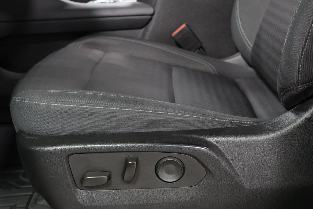 used 2023 GMC Yukon car, priced at $44,545