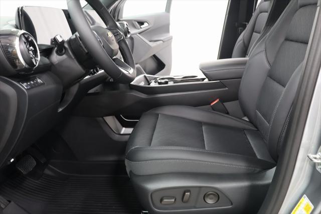 new 2026 Chevrolet Equinox car, priced at $35,810
