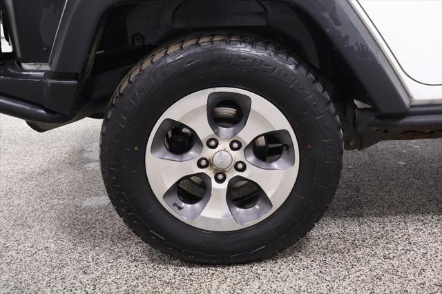 used 2015 Jeep Wrangler Unlimited car, priced at $15,340