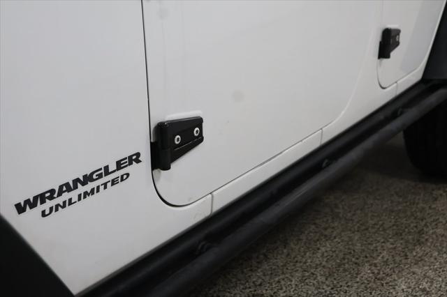 used 2015 Jeep Wrangler Unlimited car, priced at $15,340