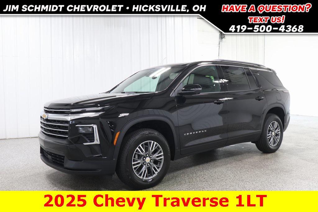 new 2025 Chevrolet Traverse car, priced at $40,500