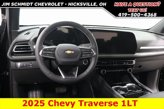 new 2025 Chevrolet Traverse car, priced at $43,065