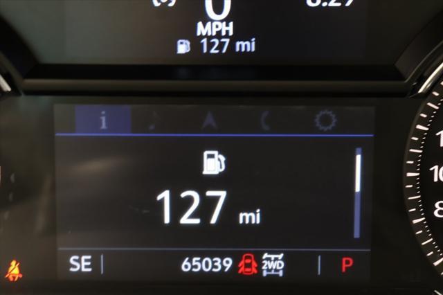used 2021 Cadillac XT5 car, priced at $26,500