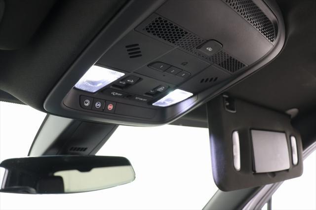used 2021 Cadillac XT5 car, priced at $26,500