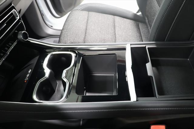 new 2025 Chevrolet Traverse car, priced at $47,490