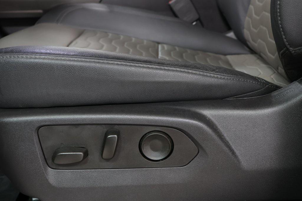 used 2024 Chevrolet Silverado 1500 car, priced at $57,995