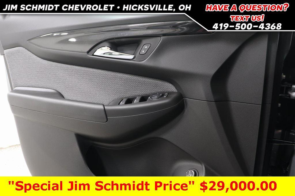 new 2025 Chevrolet TrailBlazer car, priced at $29,440
