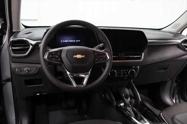 new 2025 Chevrolet TrailBlazer car, priced at $26,508