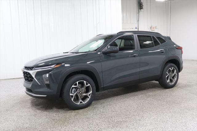 new 2025 Chevrolet Trax car, priced at $25,675