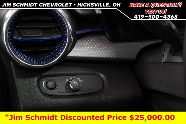 new 2025 Chevrolet Trax car, priced at $25,000