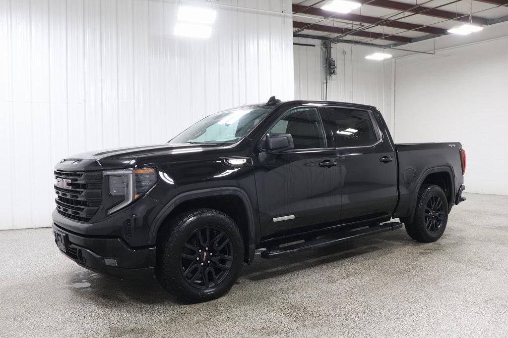 used 2022 GMC Sierra 1500 car, priced at $37,229