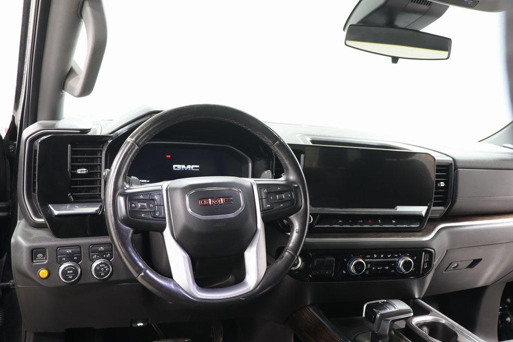 used 2022 GMC Sierra 1500 car, priced at $37,229
