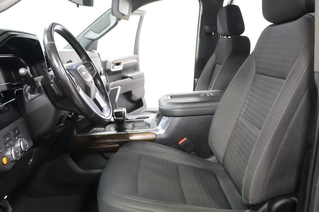used 2022 GMC Sierra 1500 car, priced at $37,229