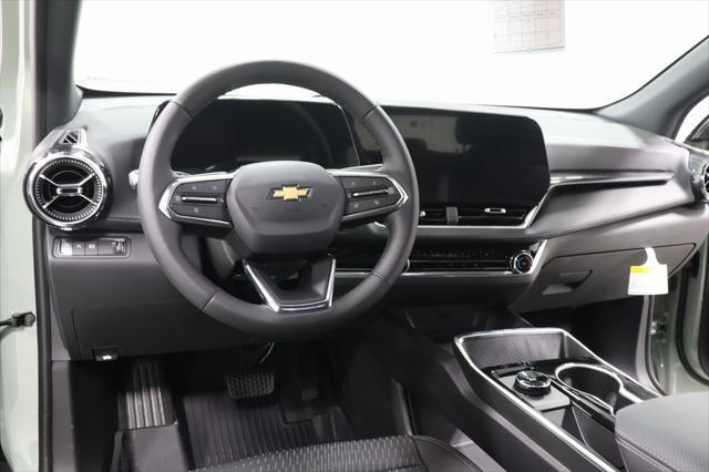 new 2026 Chevrolet Equinox car, priced at $31,530