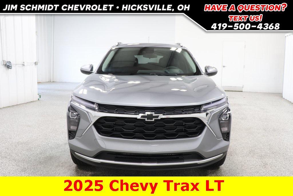 new 2025 Chevrolet Trax car, priced at $24,705