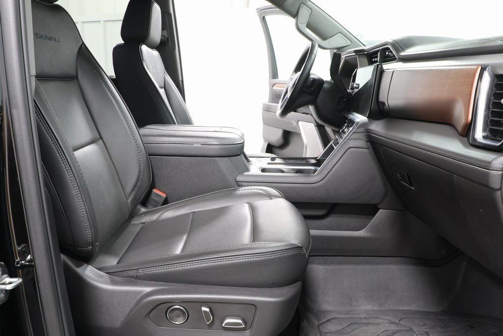 used 2025 GMC Sierra 2500 car, priced at $74,895
