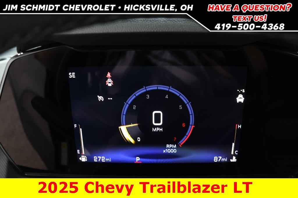 new 2025 Chevrolet TrailBlazer car, priced at $29,345