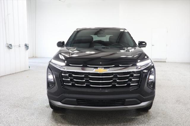 new 2026 Chevrolet Equinox car, priced at $32,990