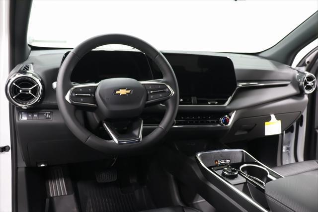 new 2026 Chevrolet Equinox car, priced at $33,935