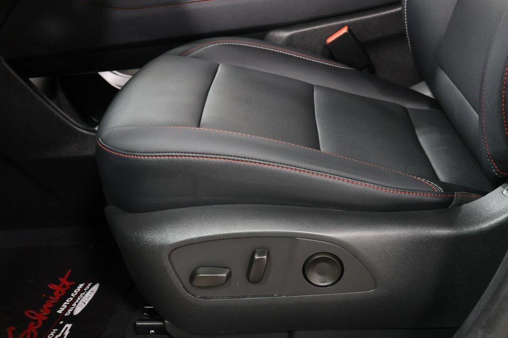 used 2024 Chevrolet Traverse car, priced at $42,275