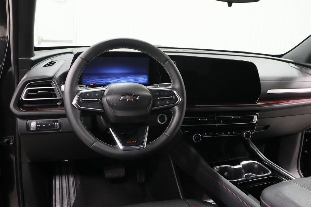 used 2024 Chevrolet Traverse car, priced at $42,275