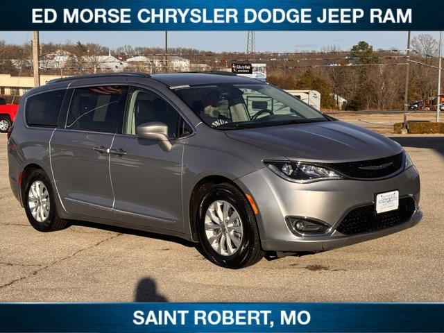 used 2019 Chrysler Pacifica car, priced at $18,204