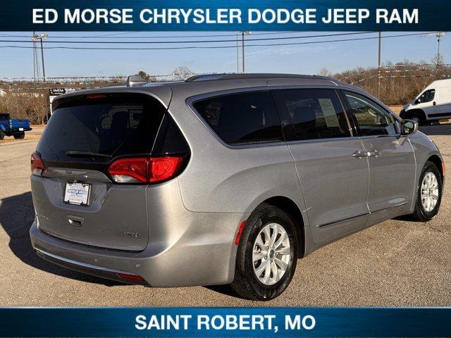 used 2019 Chrysler Pacifica car, priced at $18,204