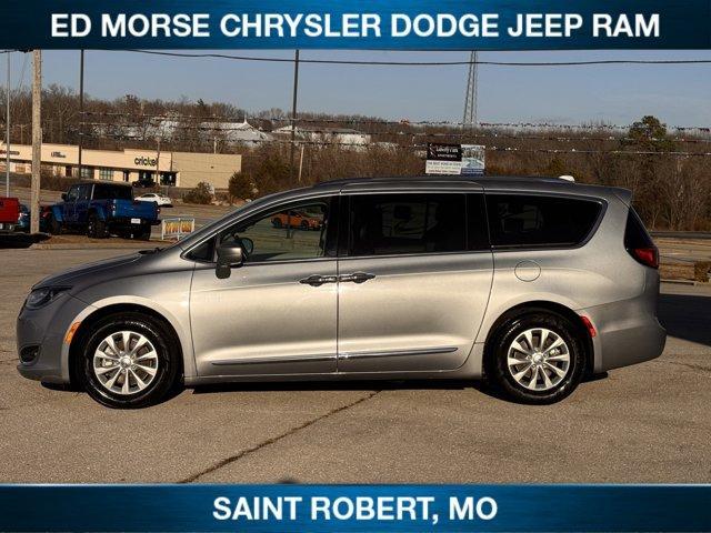 used 2019 Chrysler Pacifica car, priced at $18,204