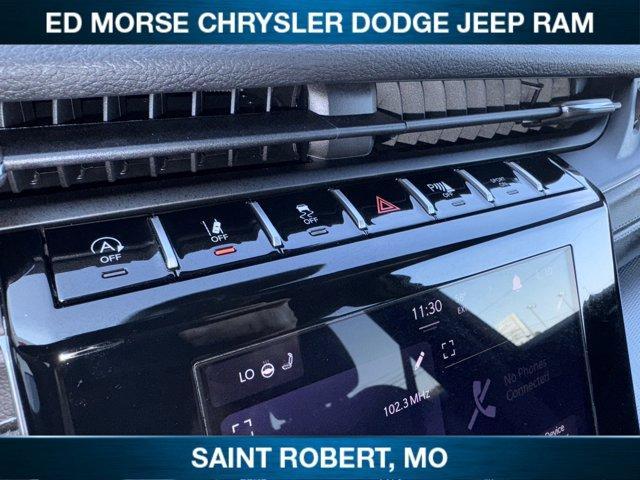 new 2025 Jeep Grand Cherokee car, priced at $44,668