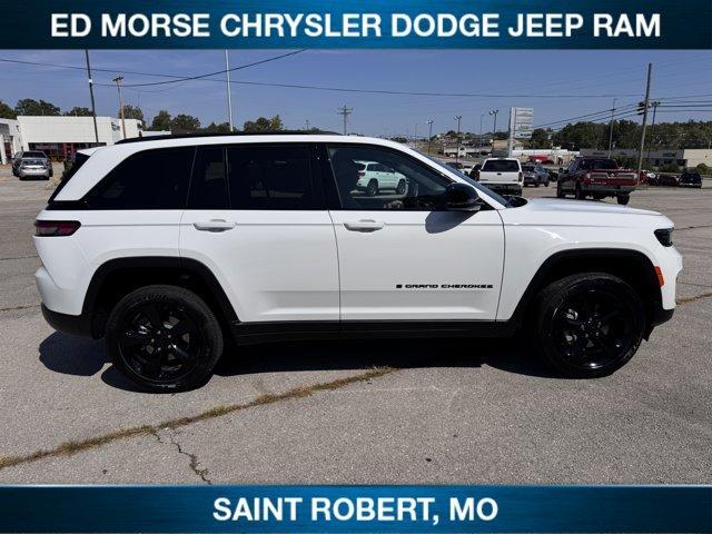 new 2025 Jeep Grand Cherokee car, priced at $44,668