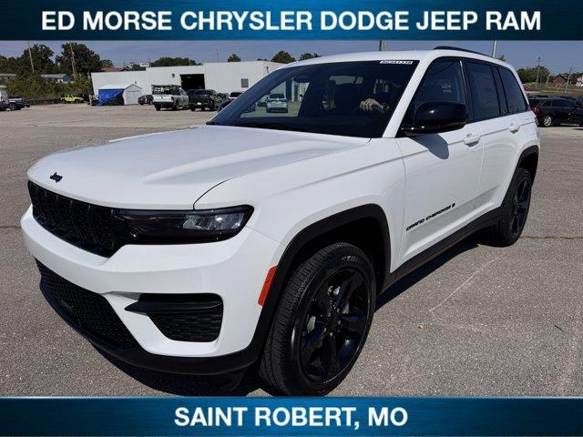 new 2025 Jeep Grand Cherokee car, priced at $44,668