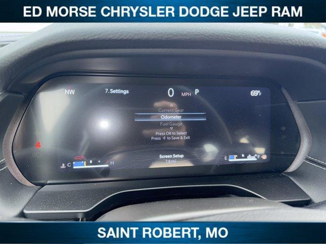 new 2025 Jeep Grand Cherokee car, priced at $40,160