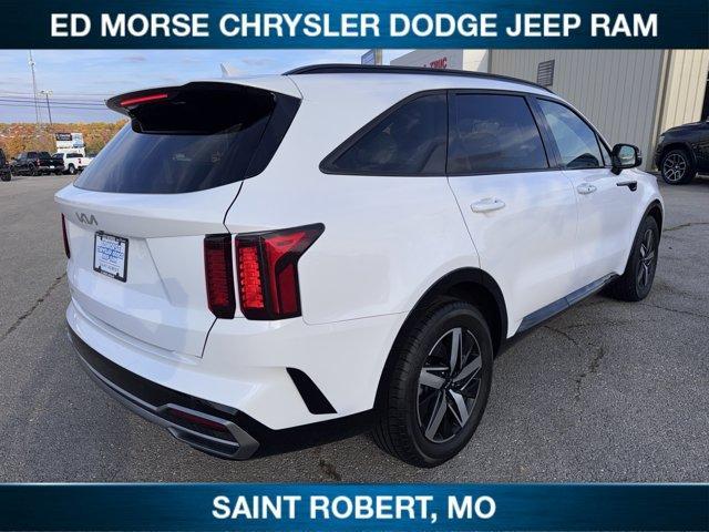 used 2023 Kia Sorento car, priced at $25,991