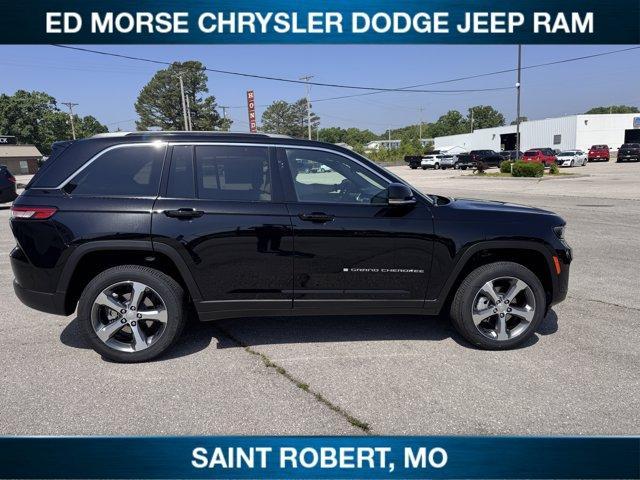 new 2025 Jeep Grand Cherokee car, priced at $53,716