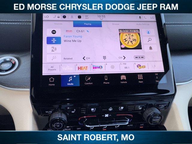 new 2025 Jeep Grand Cherokee car, priced at $53,716