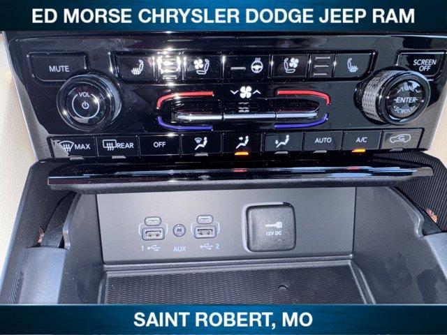 new 2025 Jeep Grand Cherokee car, priced at $53,716