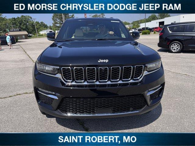 new 2025 Jeep Grand Cherokee car, priced at $53,716