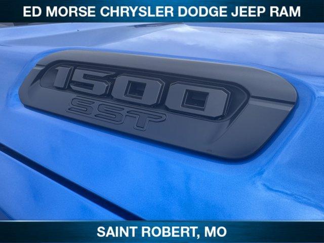 new 2025 Ram 1500 car, priced at $53,540