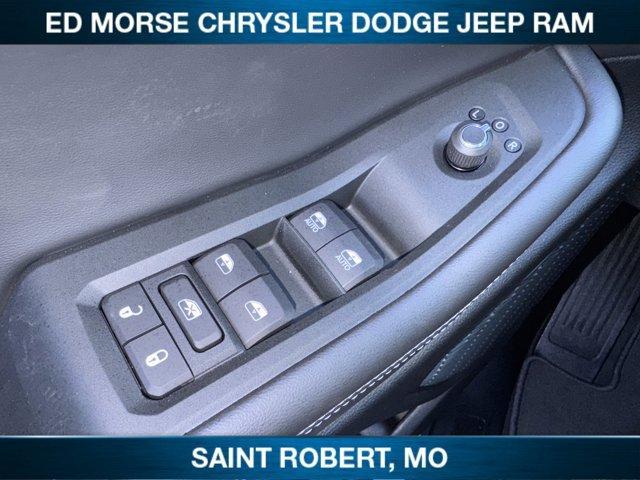 new 2025 Jeep Grand Cherokee L car, priced at $45,617