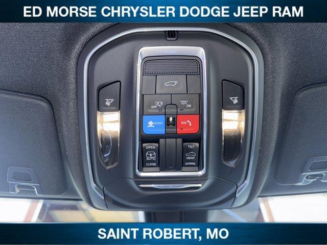new 2025 Jeep Grand Cherokee L car, priced at $45,617