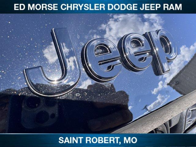 new 2025 Jeep Grand Cherokee car, priced at $45,204
