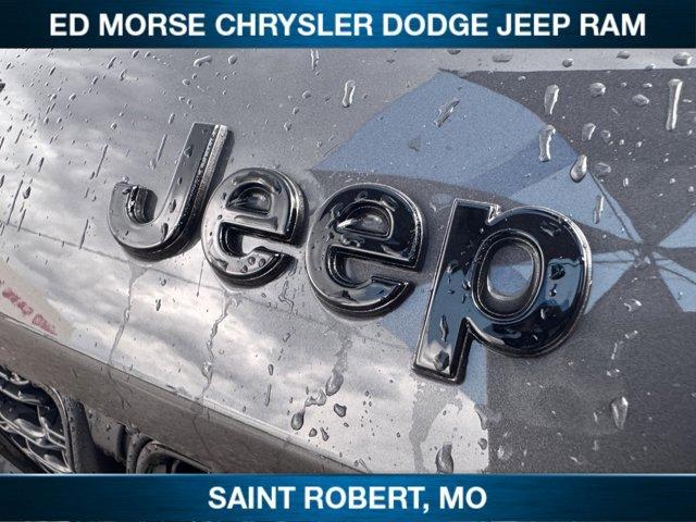 new 2025 Jeep Grand Cherokee car, priced at $45,204